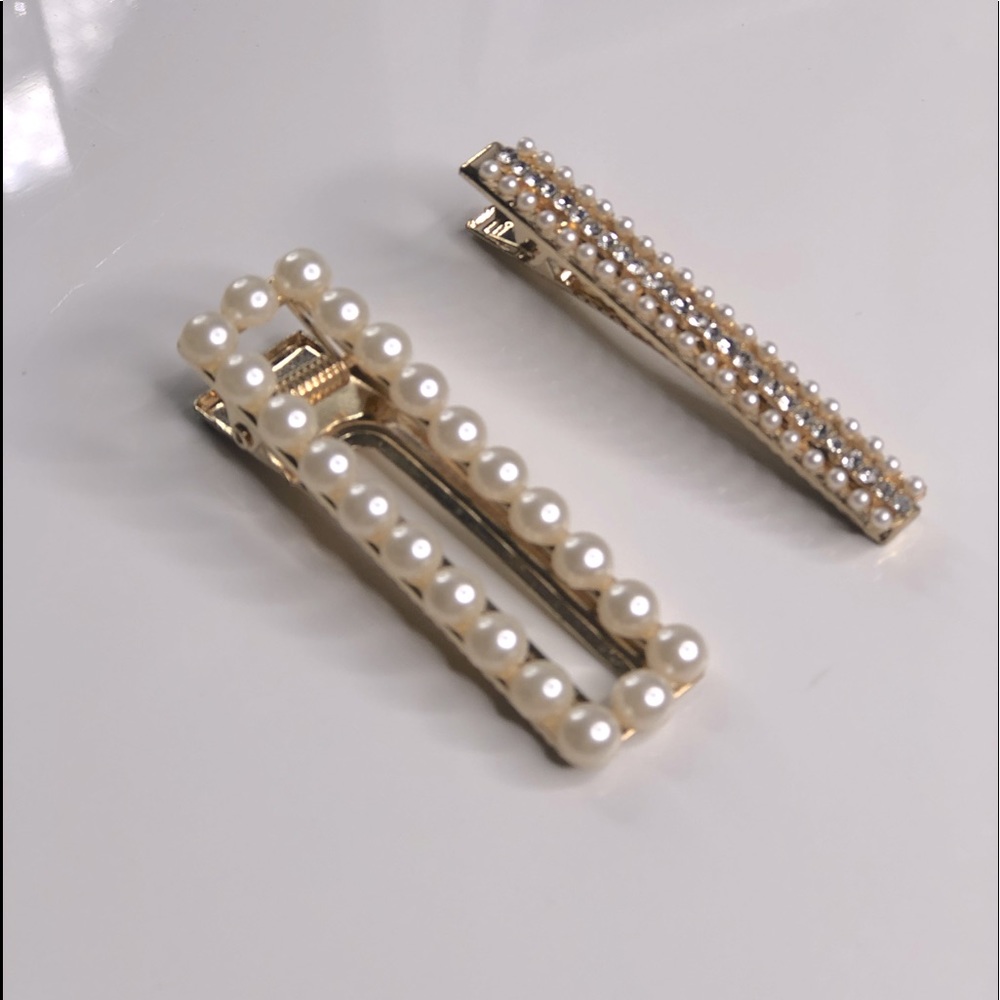 Pearl Hair Clips